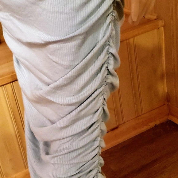 Forever 21 Ruched Ribbed Tank Dress - Picture 4 of 7